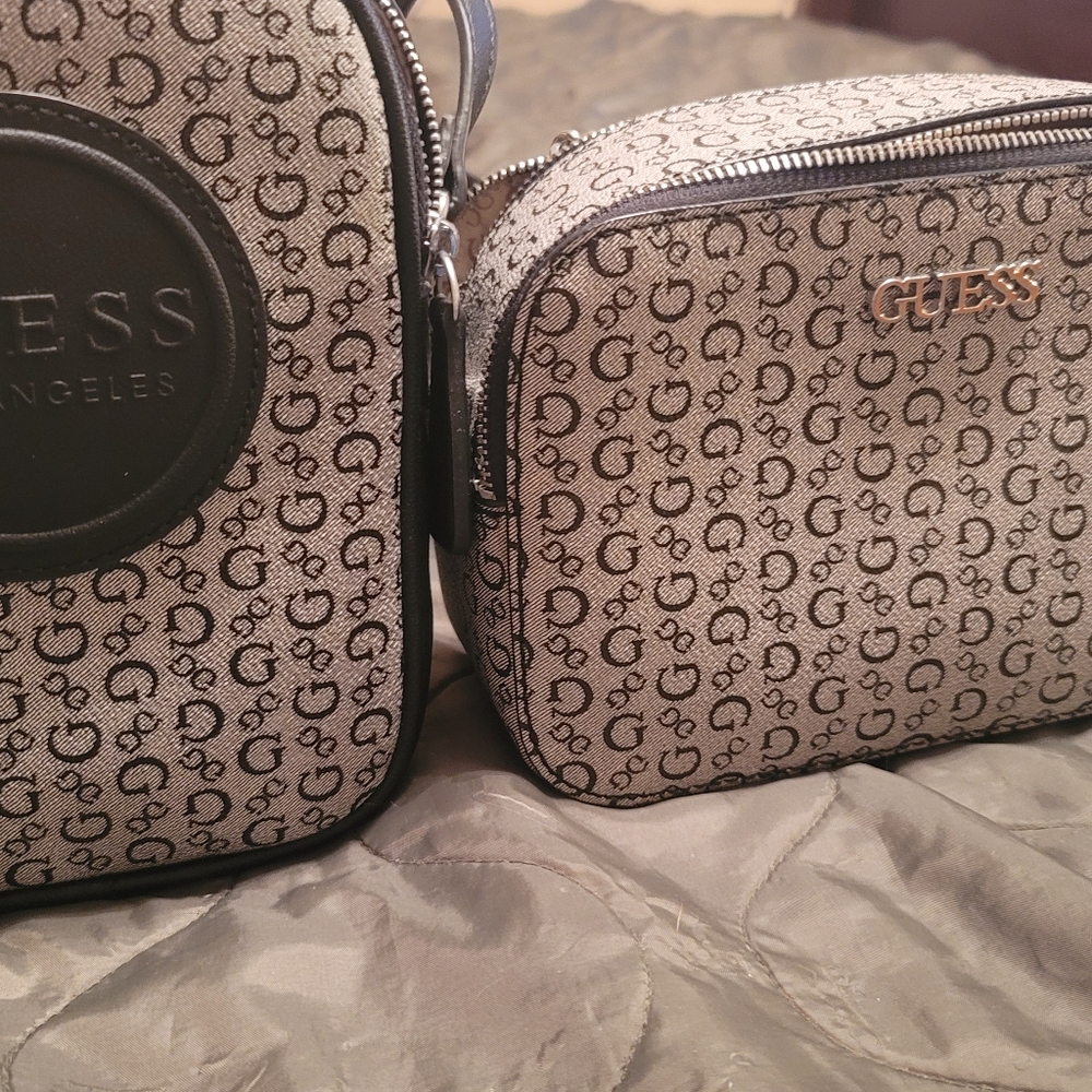 2 Guess purses. NWOT